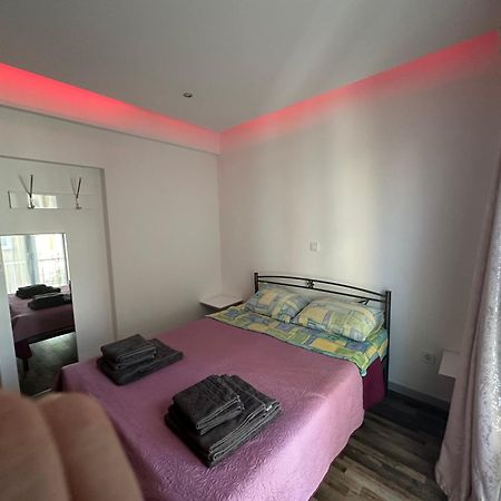 Apartment Center Piraeus Location Kastella Passalimani Port Екстериор снимка