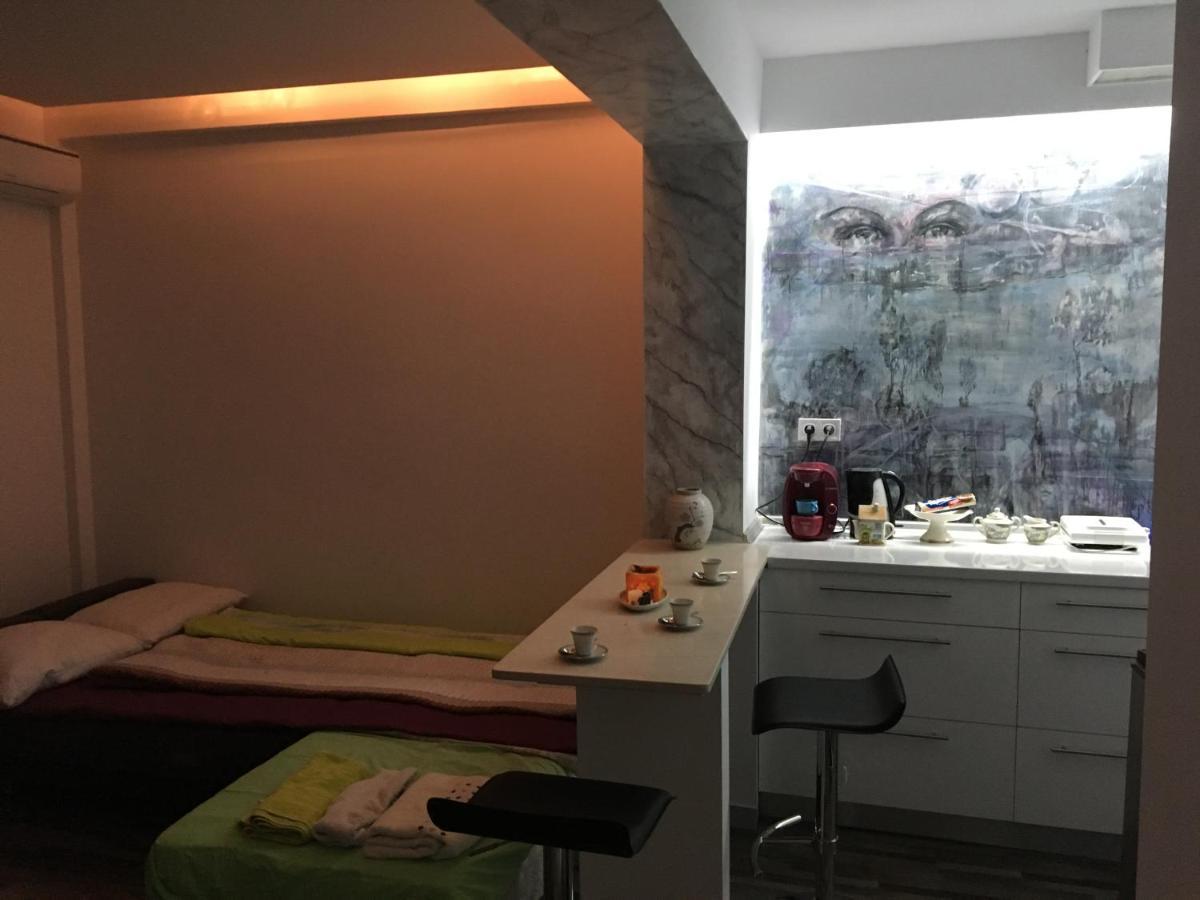 Apartment Center Piraeus Location Kastella Passalimani Port Екстериор снимка