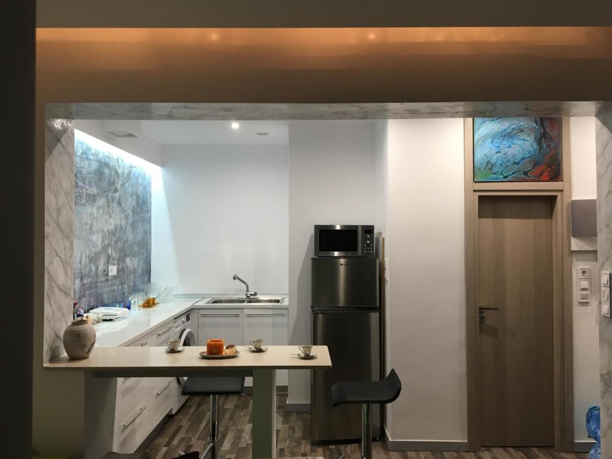 Apartment Center Piraeus Location Kastella Passalimani Port Екстериор снимка
