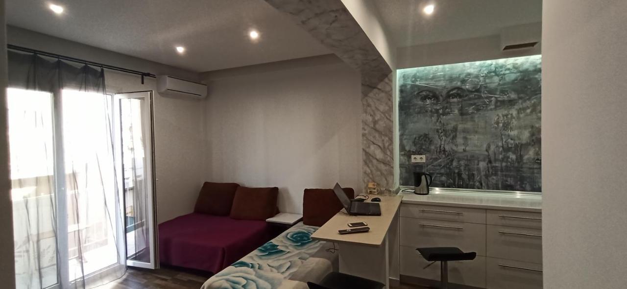 Apartment Center Piraeus Location Kastella Passalimani Port Екстериор снимка