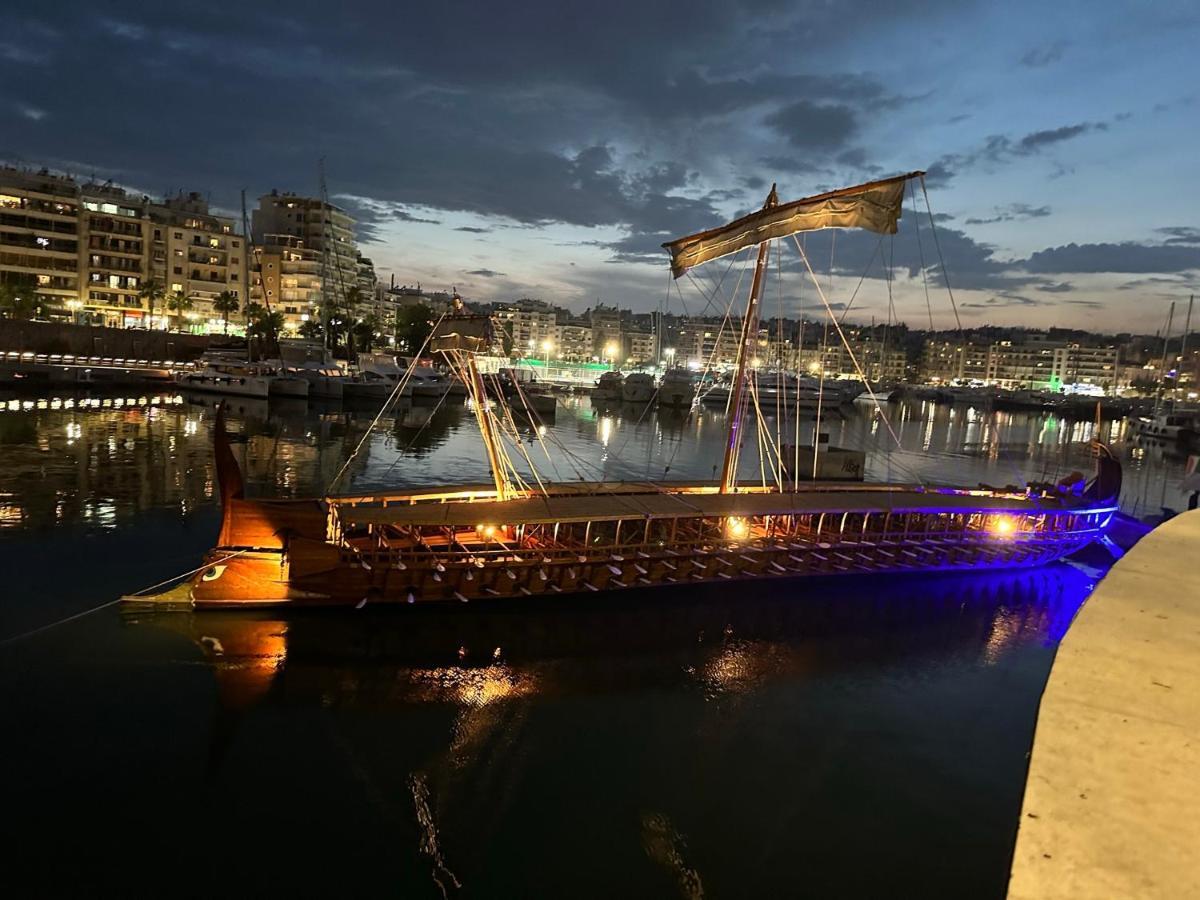 Apartment Center Piraeus Location Kastella Passalimani Port Екстериор снимка