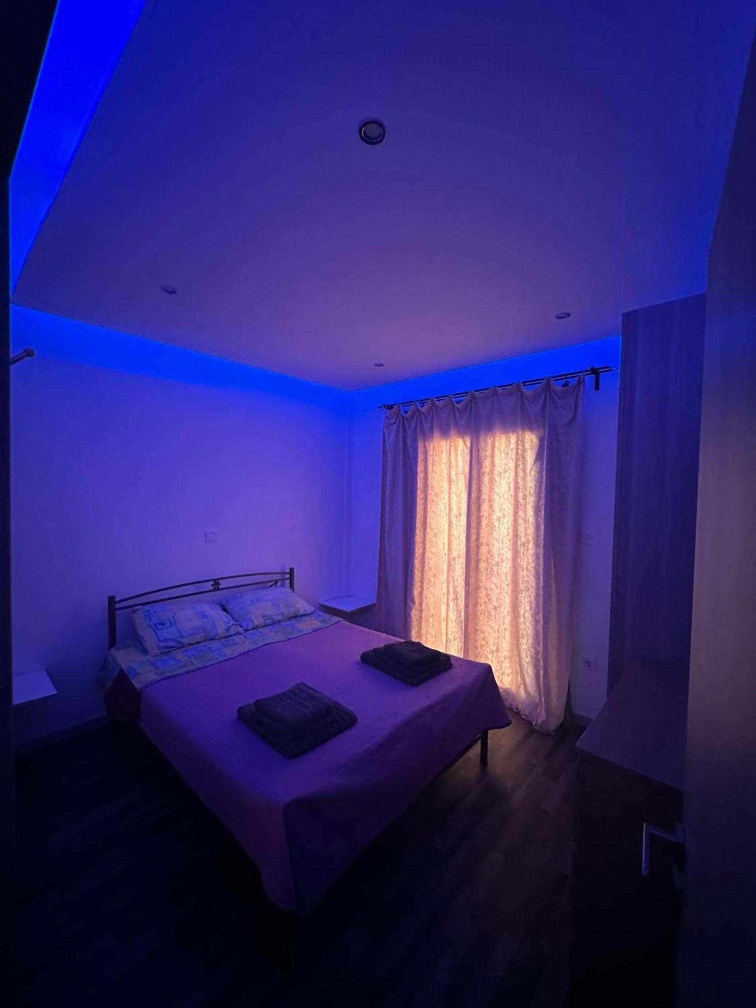 Apartment Center Piraeus Location Kastella Passalimani Port Екстериор снимка
