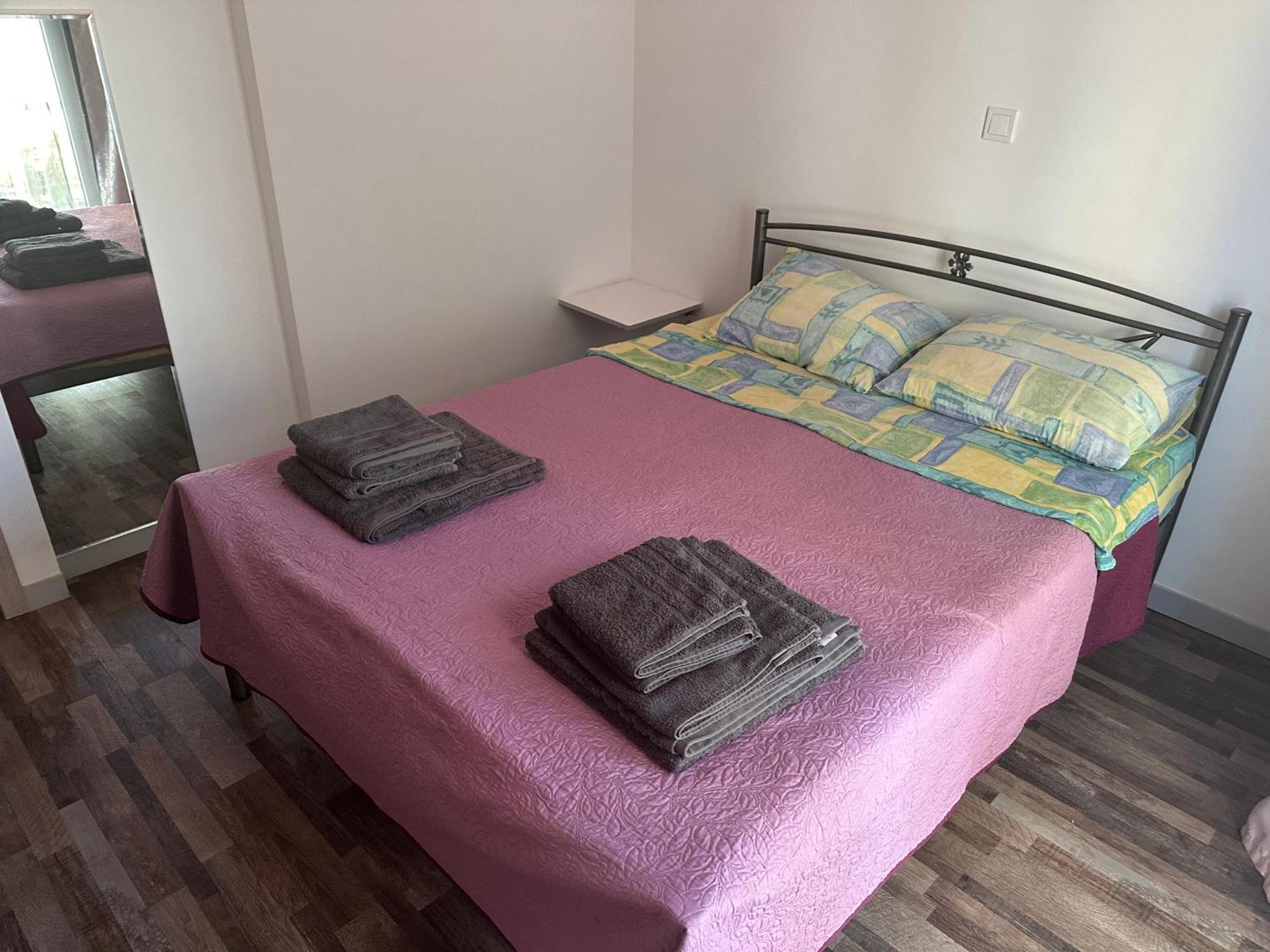 Apartment Center Piraeus Location Kastella Passalimani Port Екстериор снимка