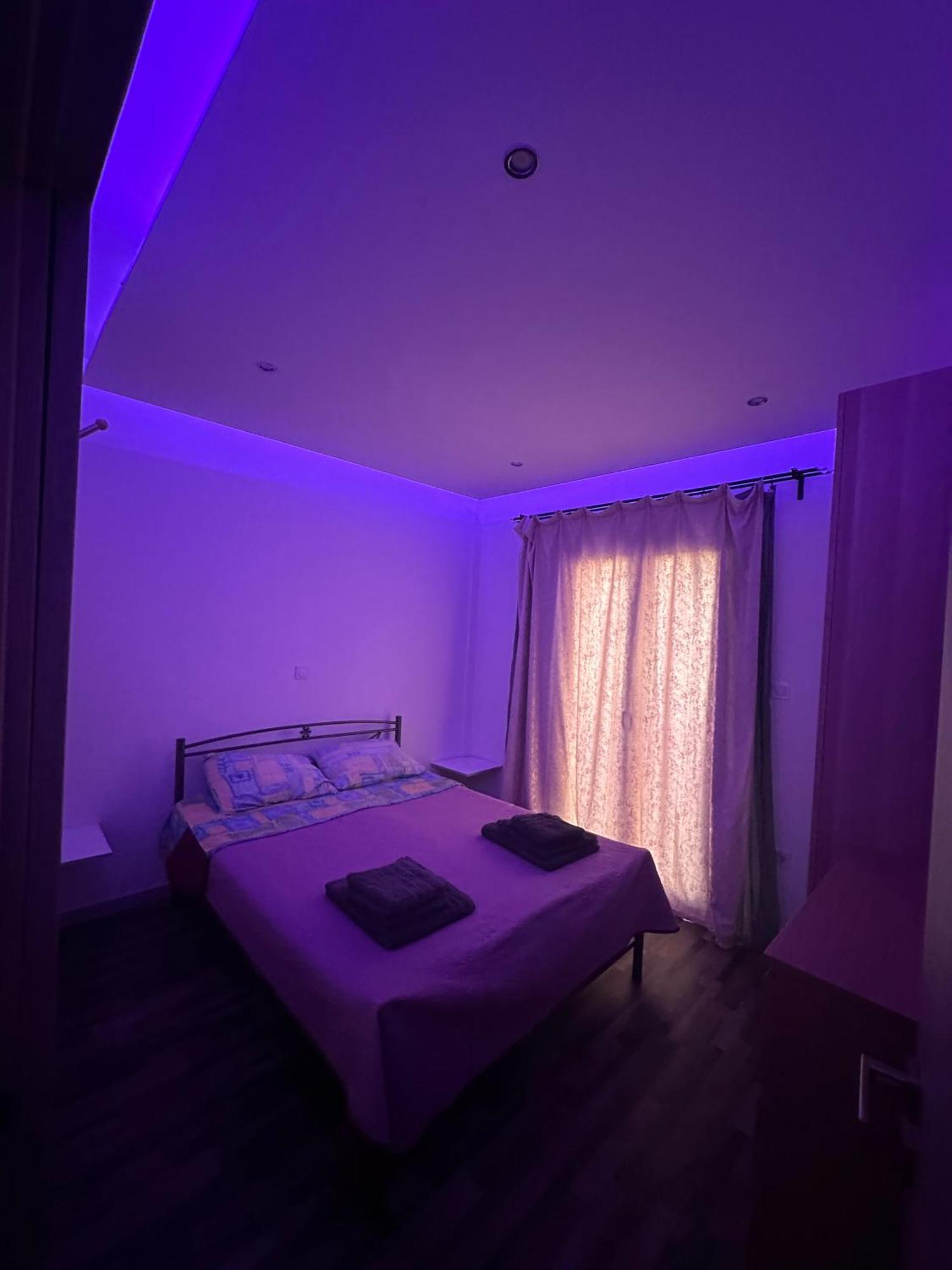 Apartment Center Piraeus Location Kastella Passalimani Port Екстериор снимка